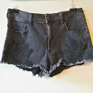 SOLD! American Eagle High Rise Shorts Black